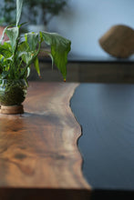Load image into Gallery viewer, Three-piece walnut top