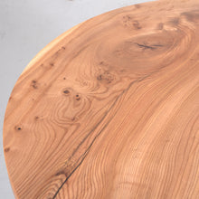 Load image into Gallery viewer, English Elm Round Tabletop